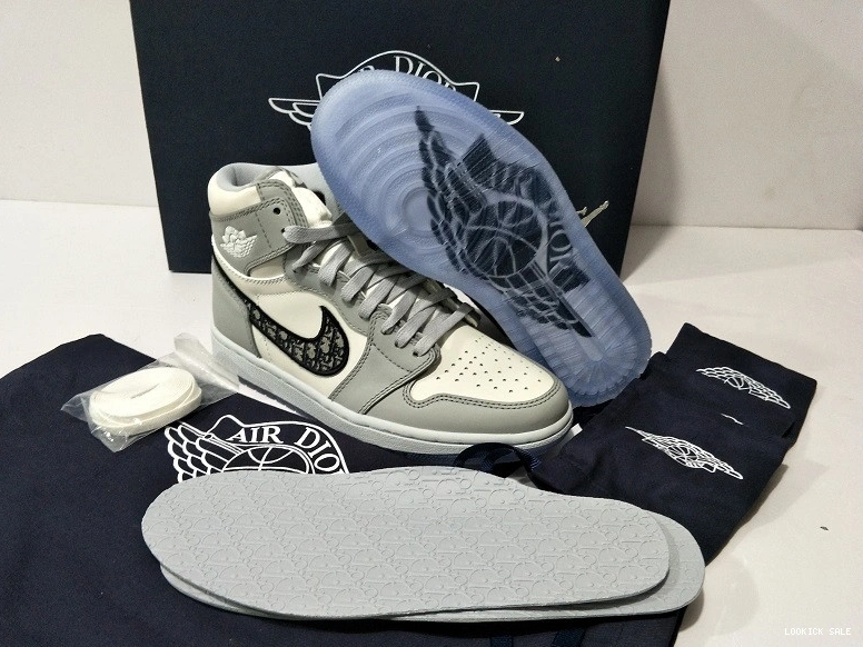 Reps Air x 1 CN8607-002 Dior Jordan High OG 0510